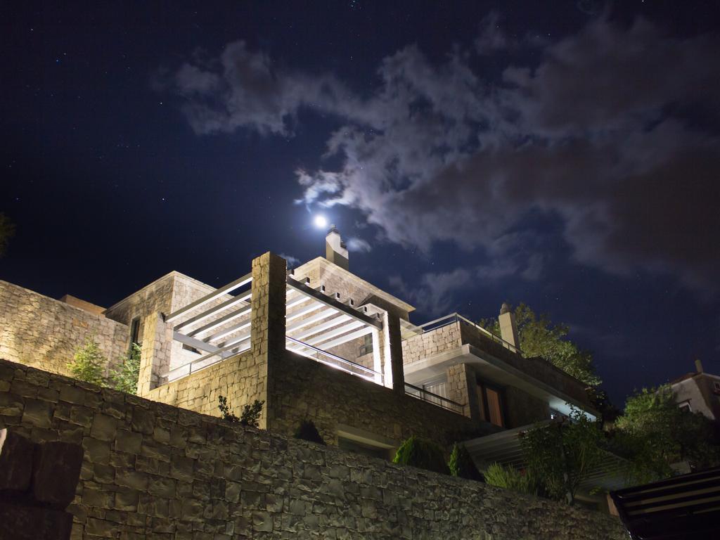 Elafivolia Arachova Suites Екстер'єр фото